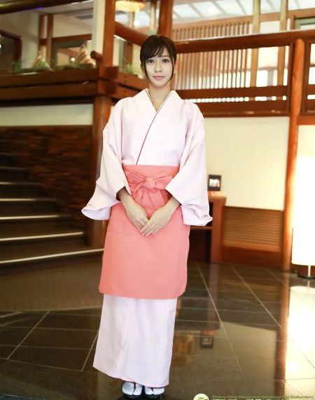 男人舔女人下边视频_迅雷在线观看