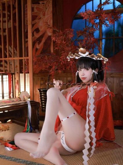 欧洲精品色_十万网红美女美酱