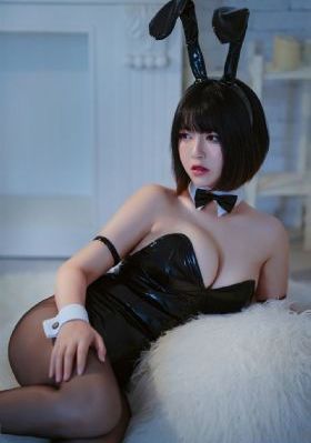 馒头一线天精品APP_超清免费高清观看